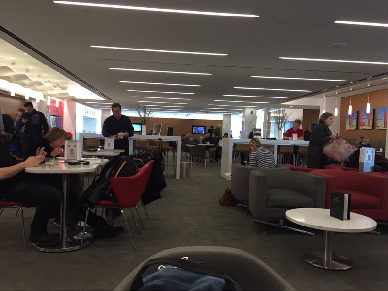 Delta Air Lines Delta Sky Club, photo 12