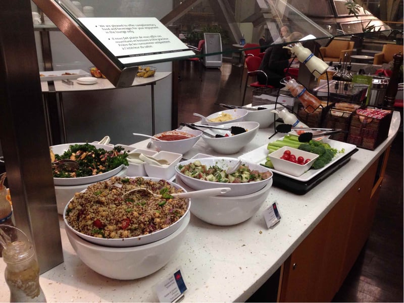 Air Canada Maple Leaf Lounge, photo 12