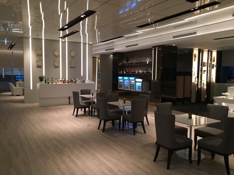 Miracle First Class Lounge, foto 6