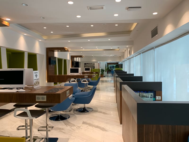 Pearl Lounge (Departures), photo 4