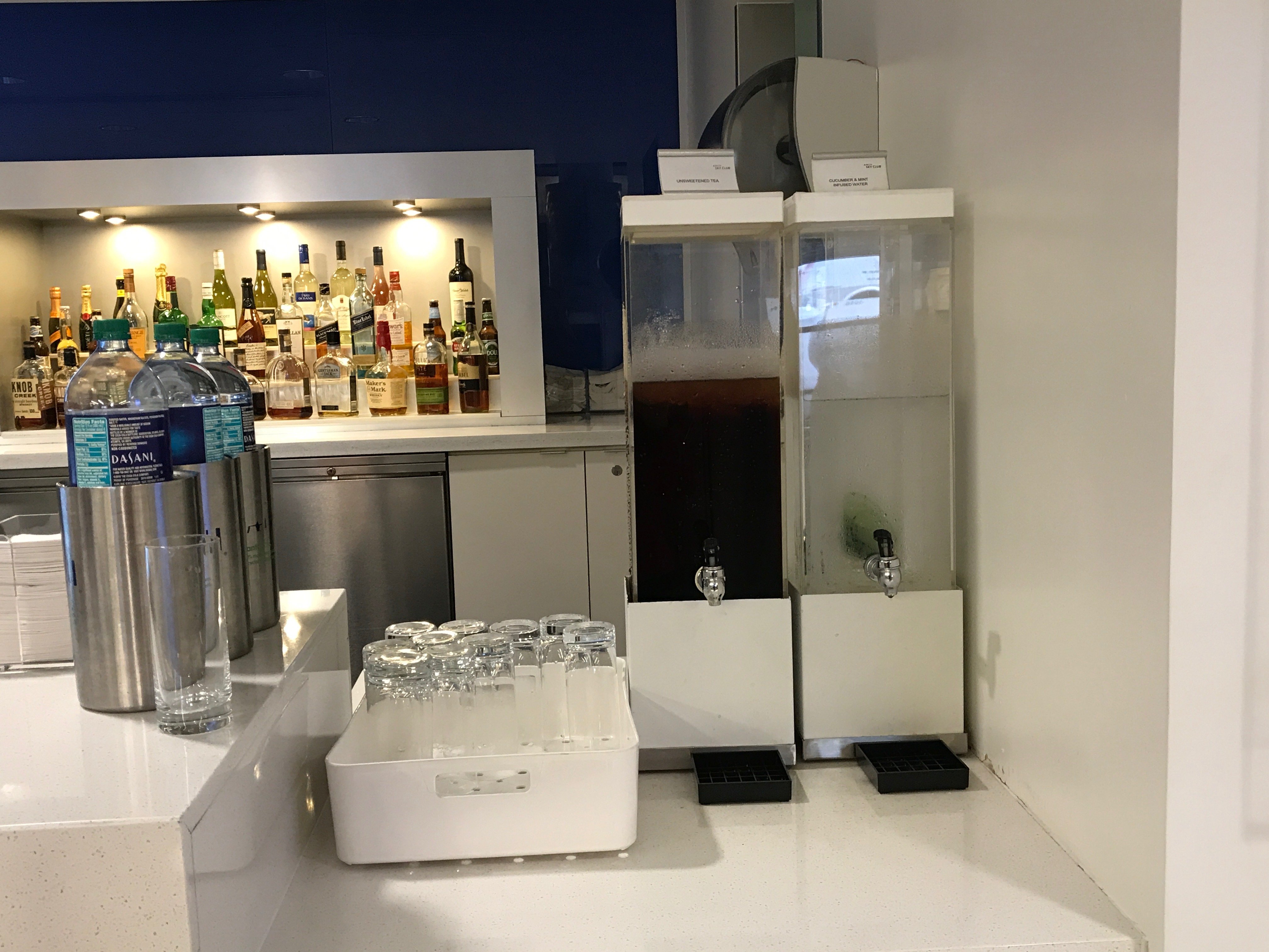 Delta Air Lines Delta Sky Club (Gate D27), photo 11