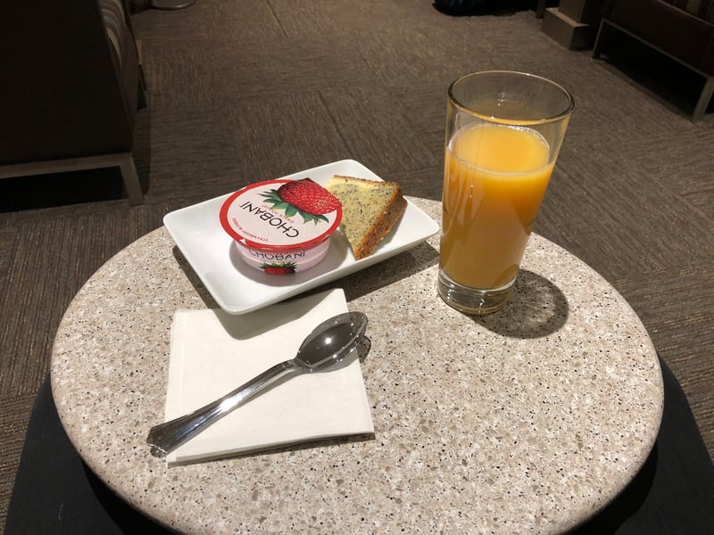 American Airlines Admirals Club, photo 9