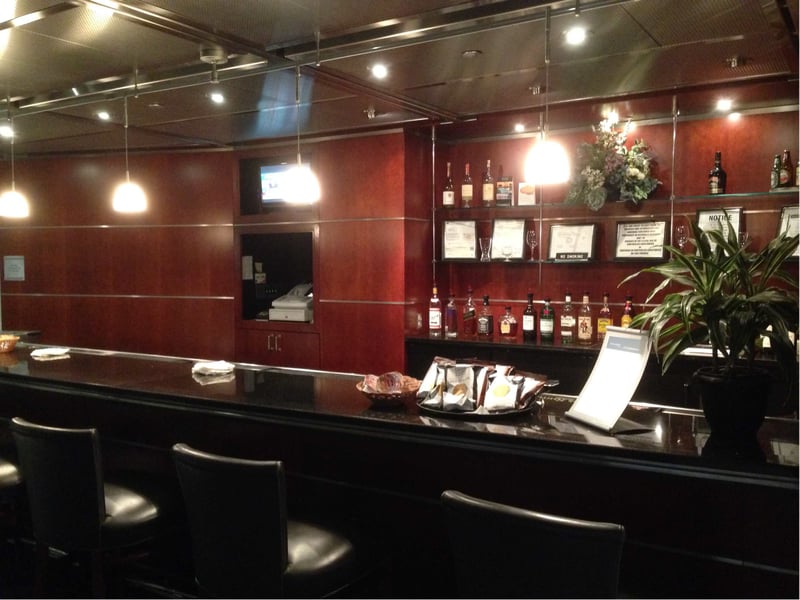 American Airlines Admirals Club, photo 12