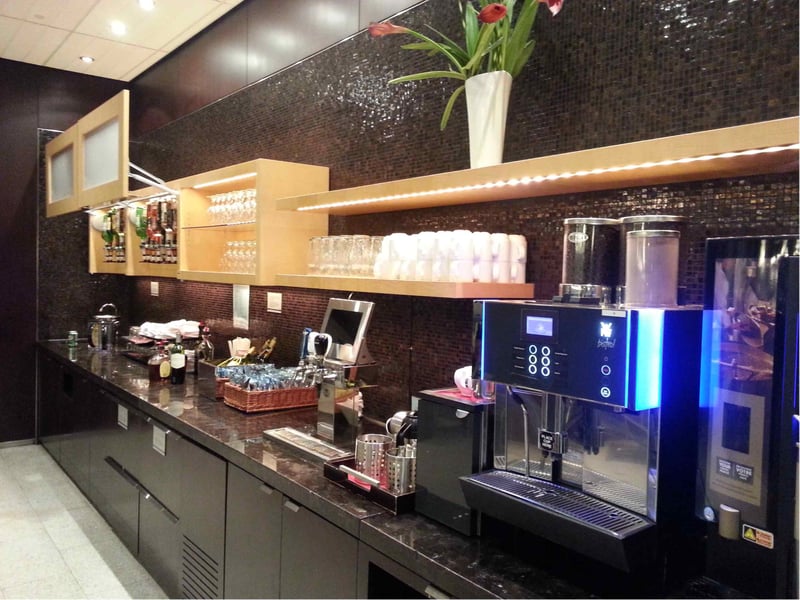 Air Canada Maple Leaf Lounge, foto 8