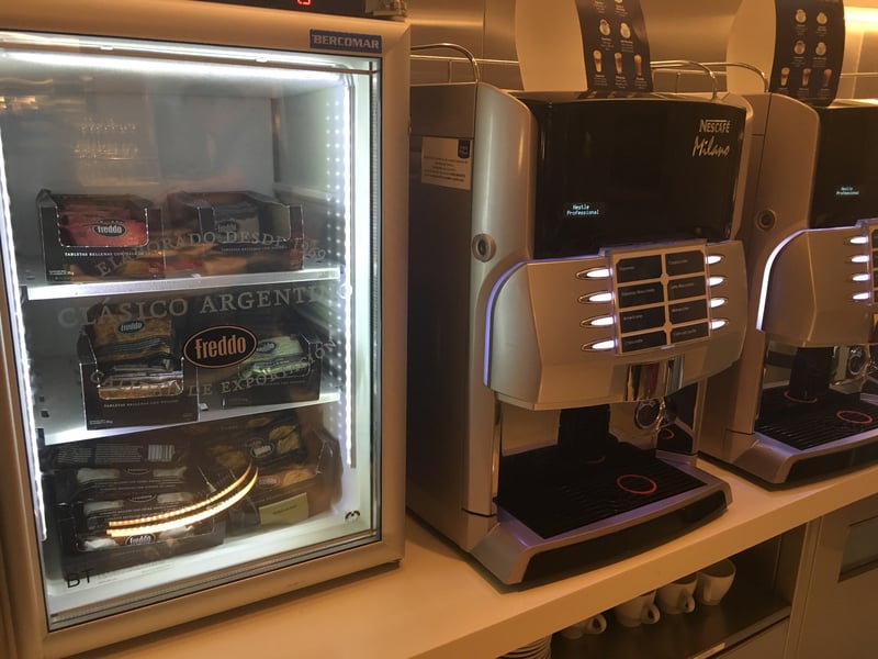 American Airlines Admirals Club & Iberia VIP Lounge, foto 3