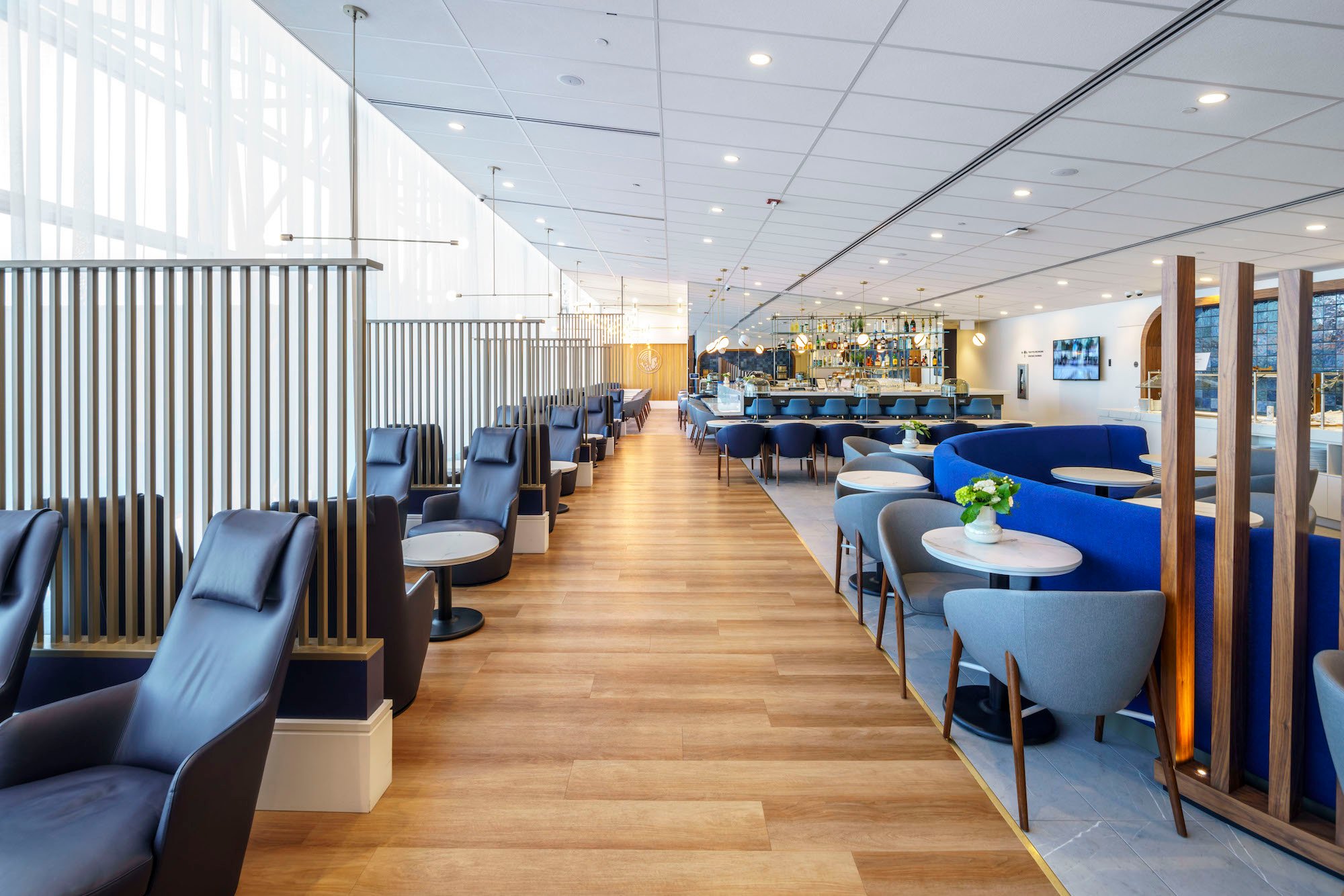 Air France/KLM Lounge operated by Plaza Premium Group, photo 9