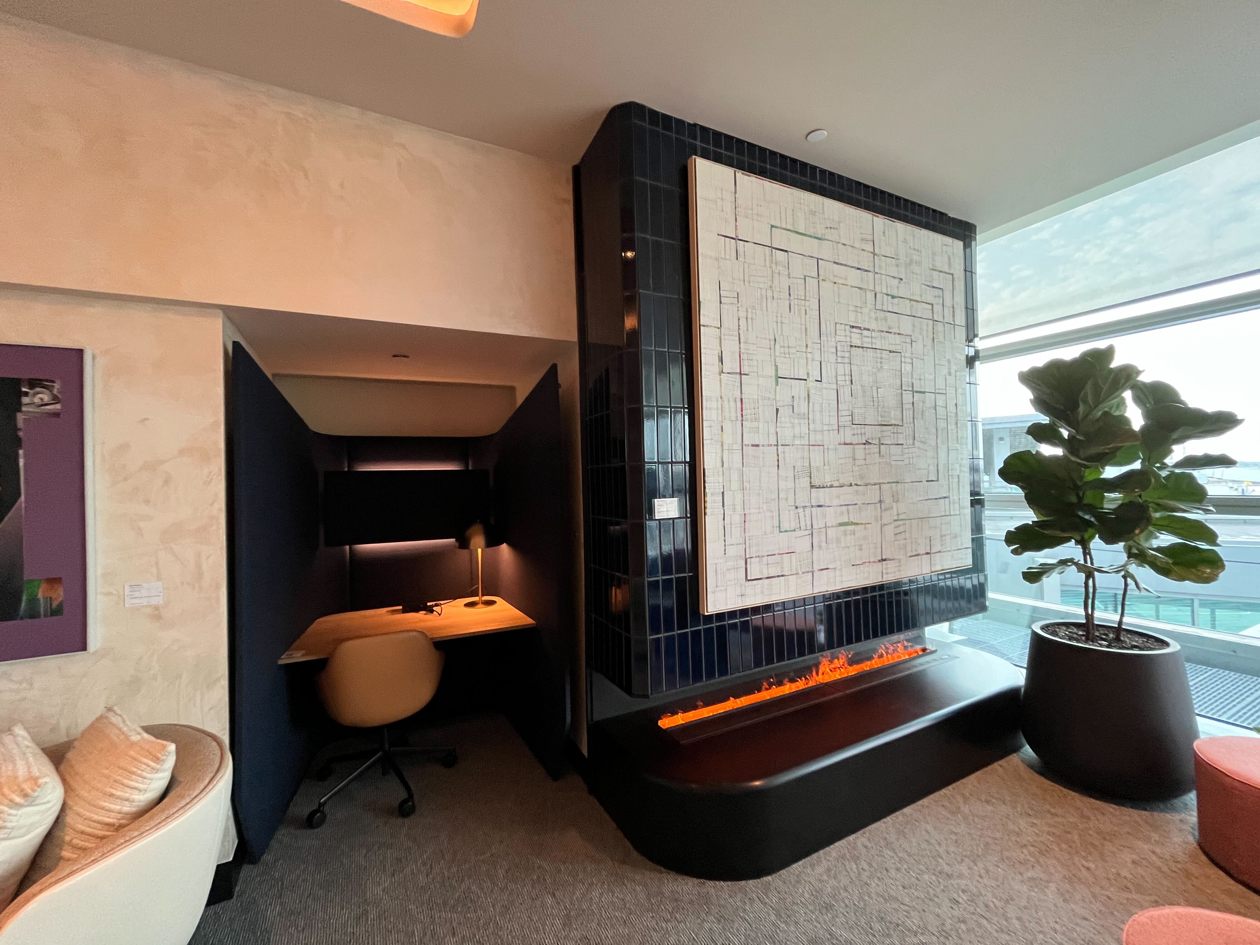 Chase Sapphire Lounge by The Club with Etihad Airways, foto 2