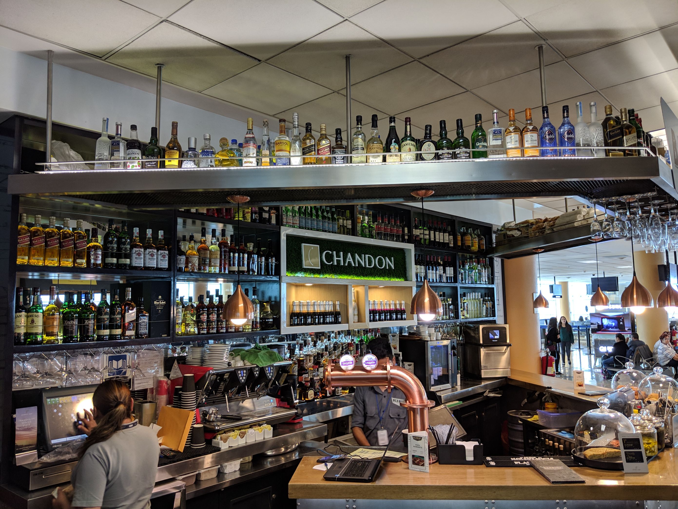Bleriot Bar & Lounge, photo 8