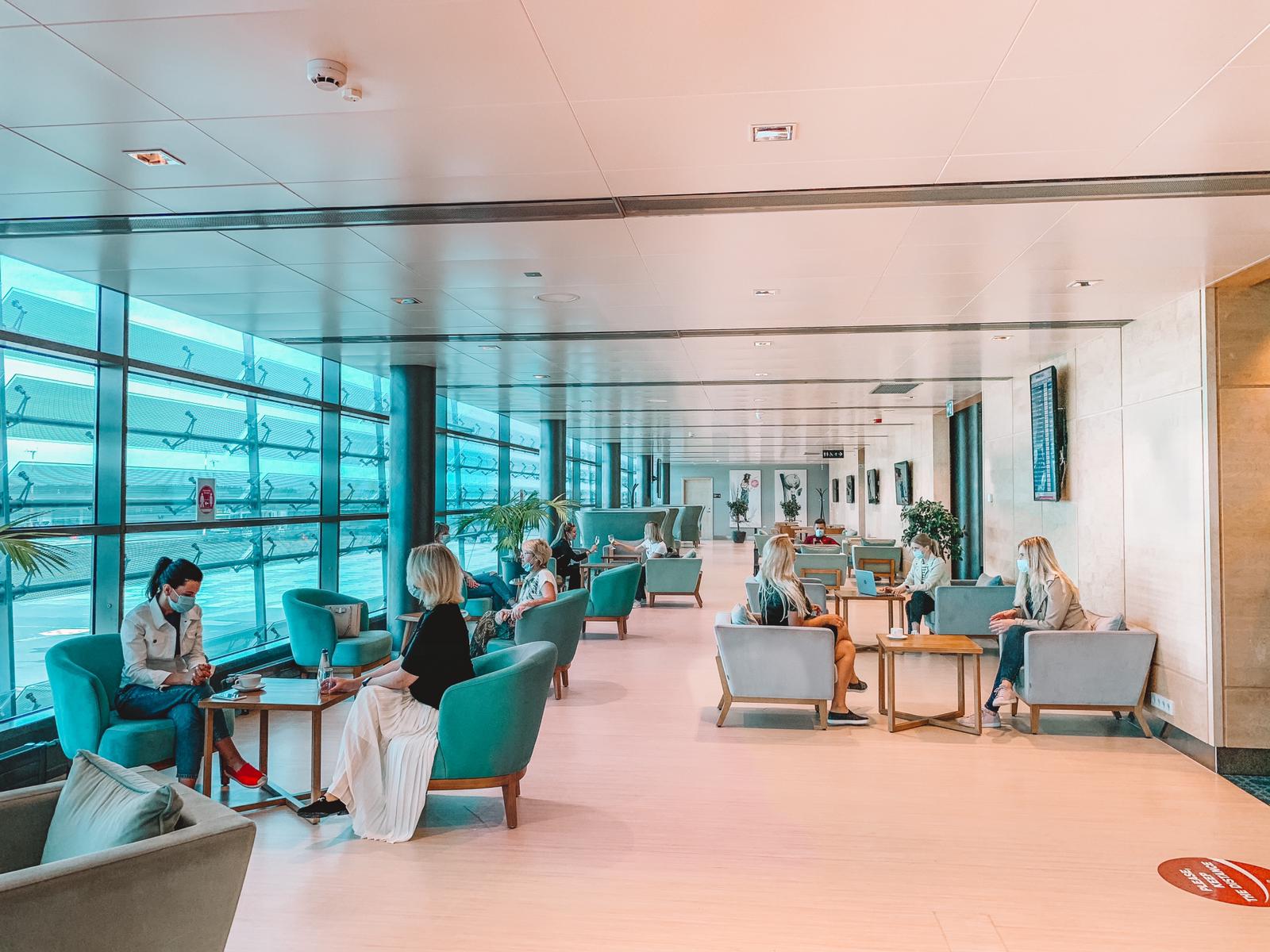 Primeclass Business Lounge, photo 3