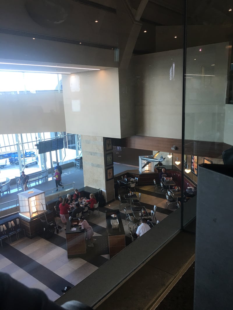 American Airlines Admirals Club, photo 9