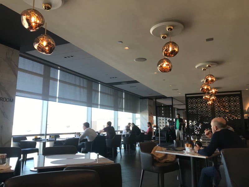 United Airlines Polaris Lounge, foto 9