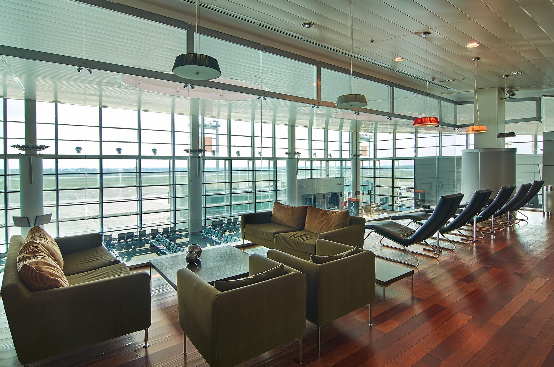 Converse Bank Business Lounge, photo 2