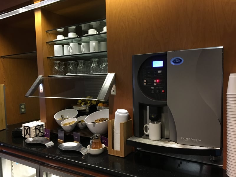 United Airlines United Club, photo 10