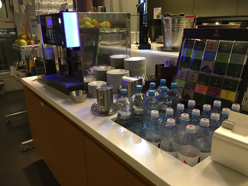 Lufthansa Business Lounge (Schengen, Gate A26), photo 3