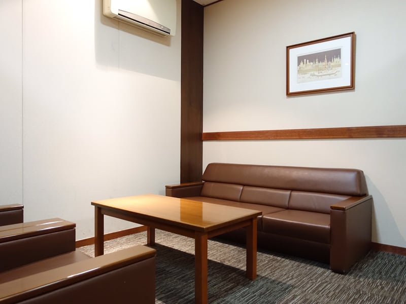 Japan Airlines JAL Sakura Lounge, photo 7