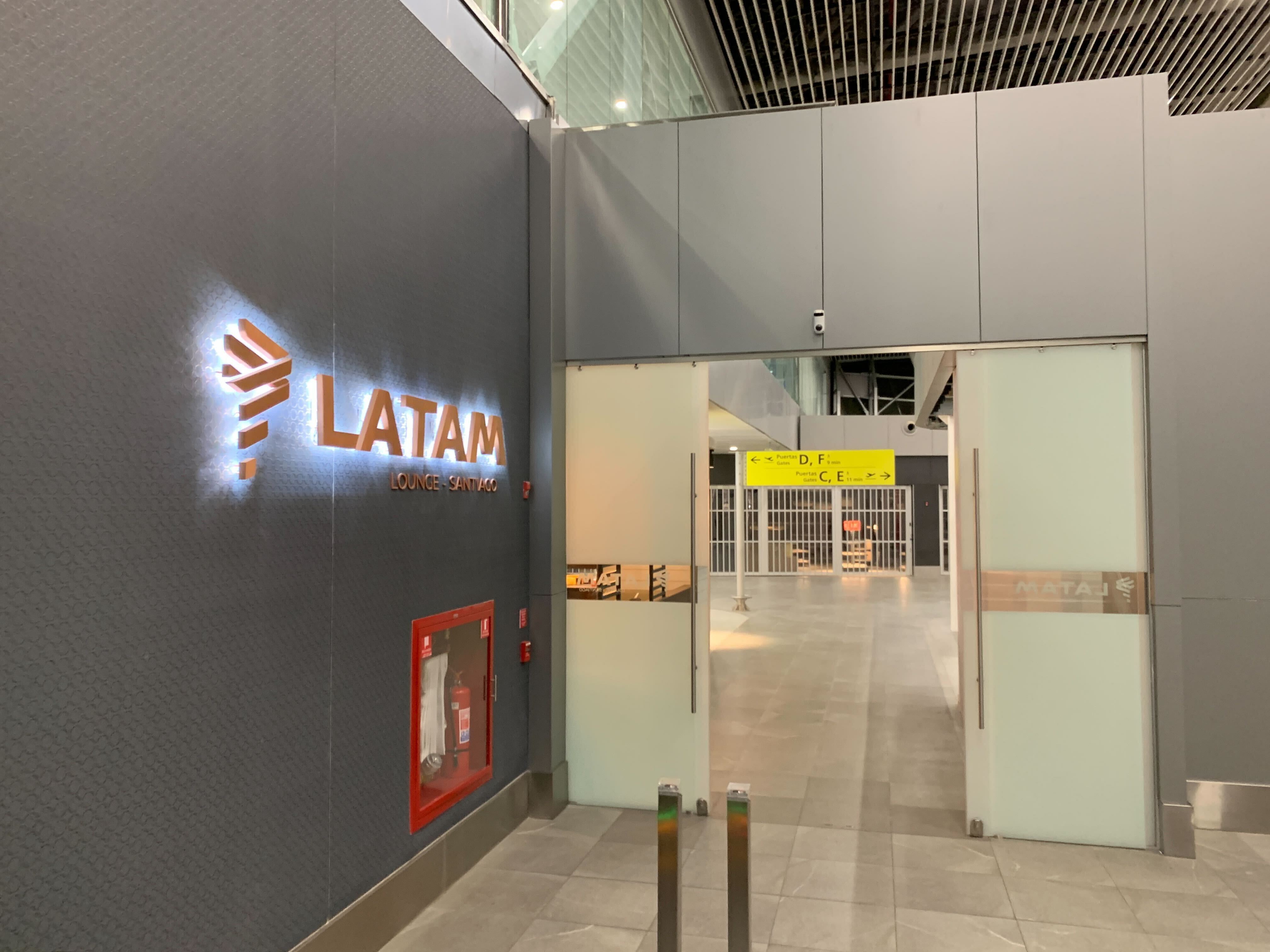 LATAM VIP Lounge, photo 6