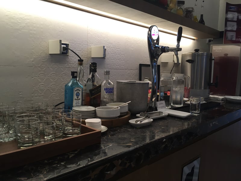 Singapore Airlines SilverKris Lounge, photo 6