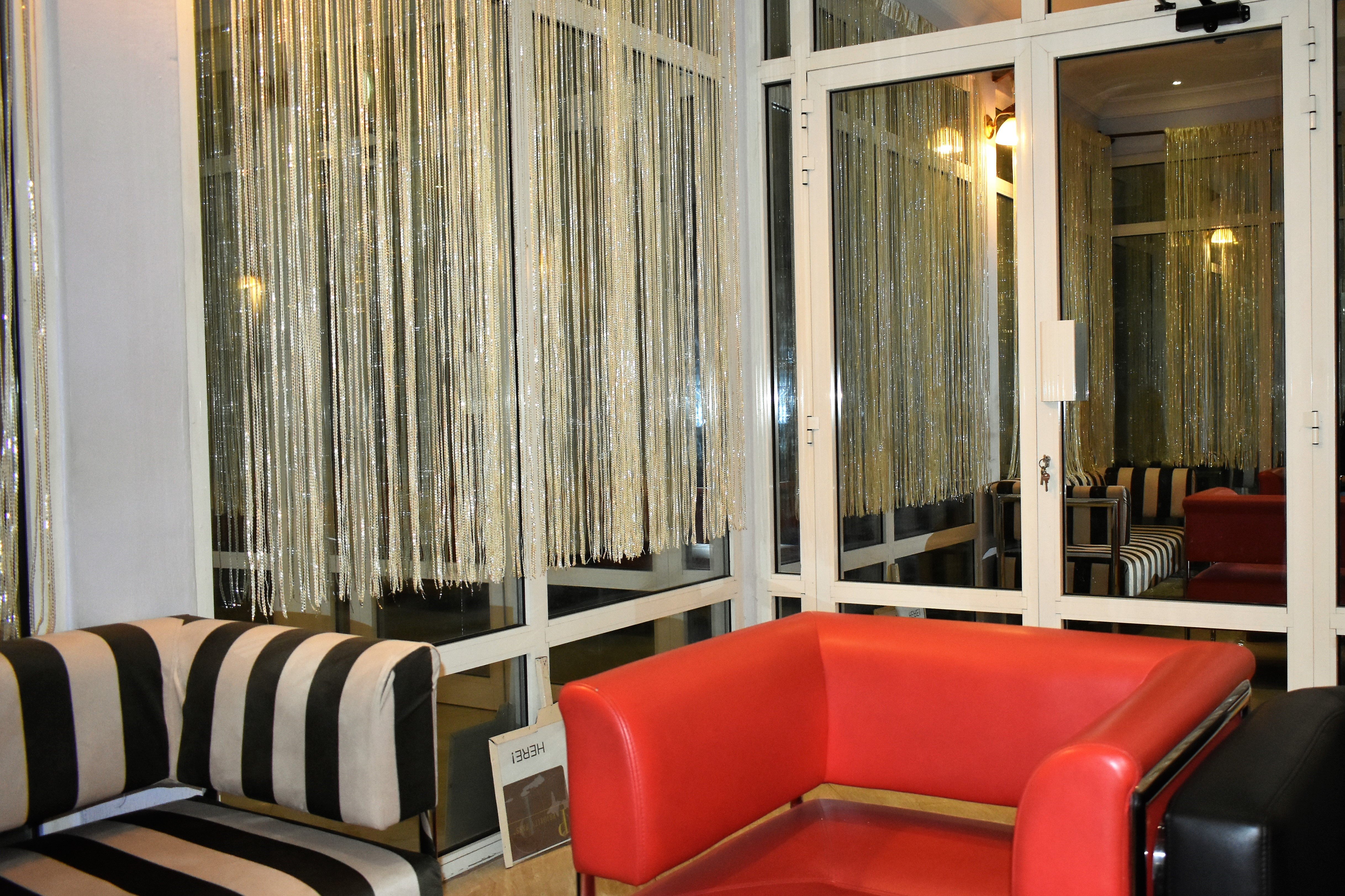 Paradise Arrival Business Lounge, photo 6