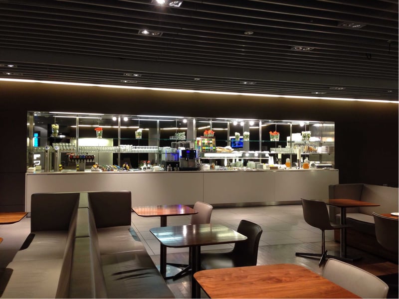 Lufthansa Senator Lounge (Gate G24, Schengen), foto 2