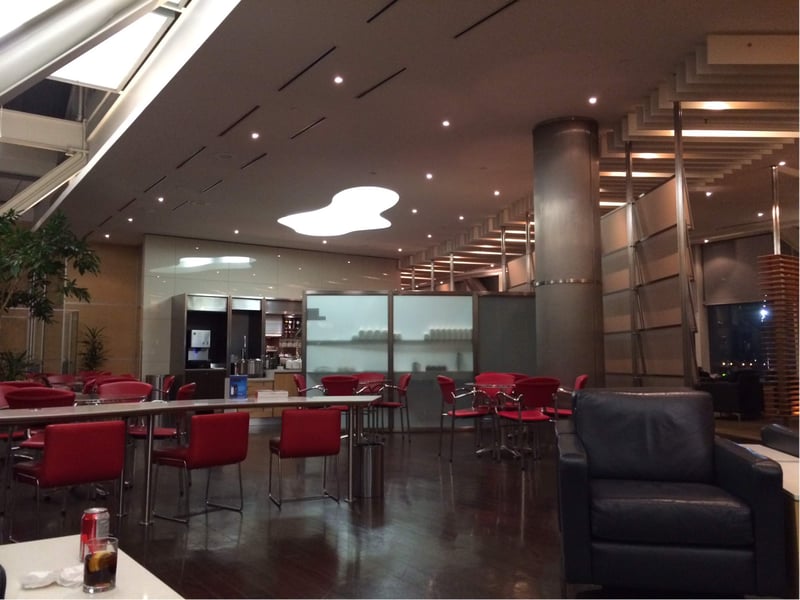 Air Canada Maple Leaf Lounge, photo 7