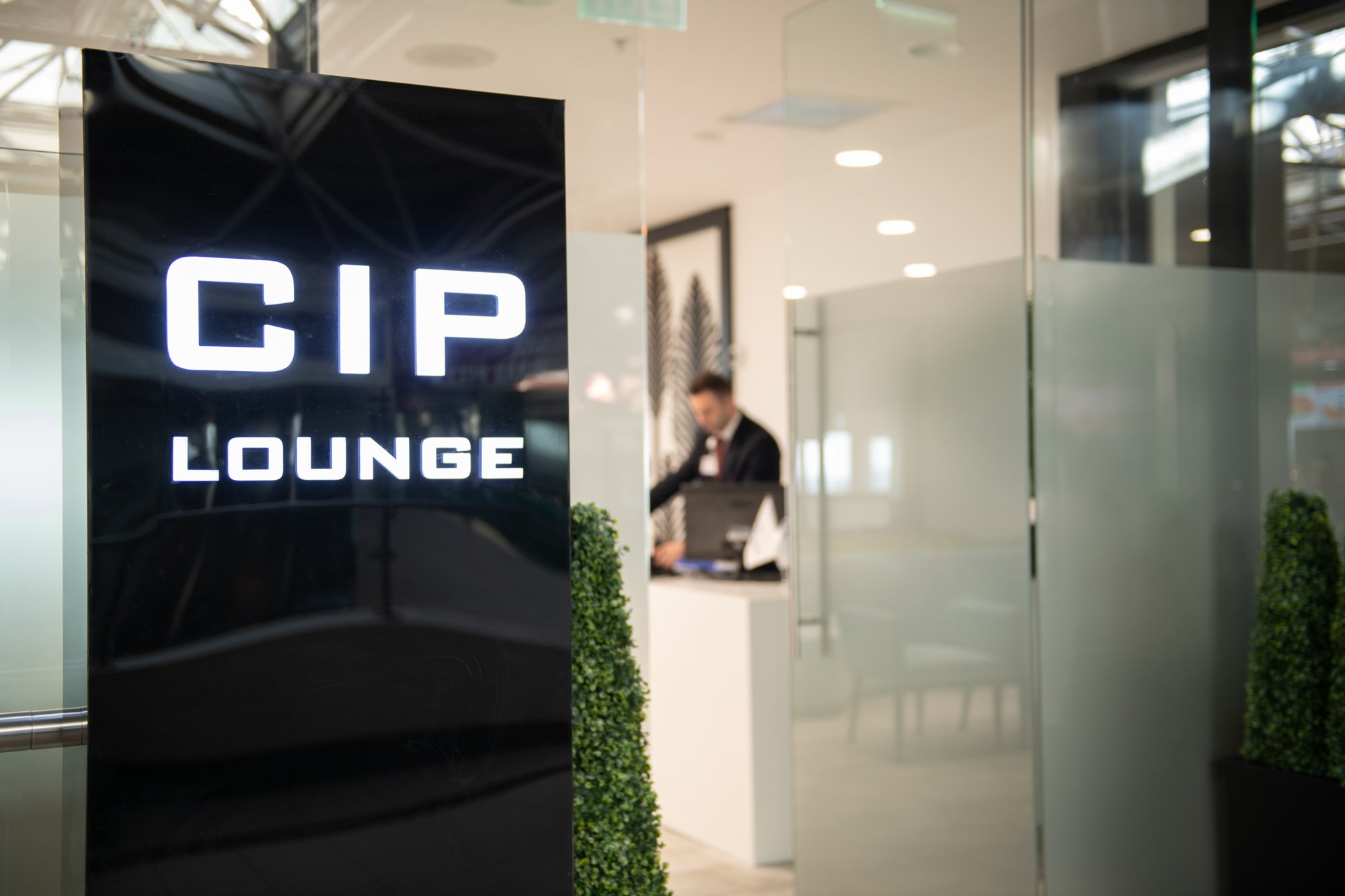 CIP Lounge, photo 3