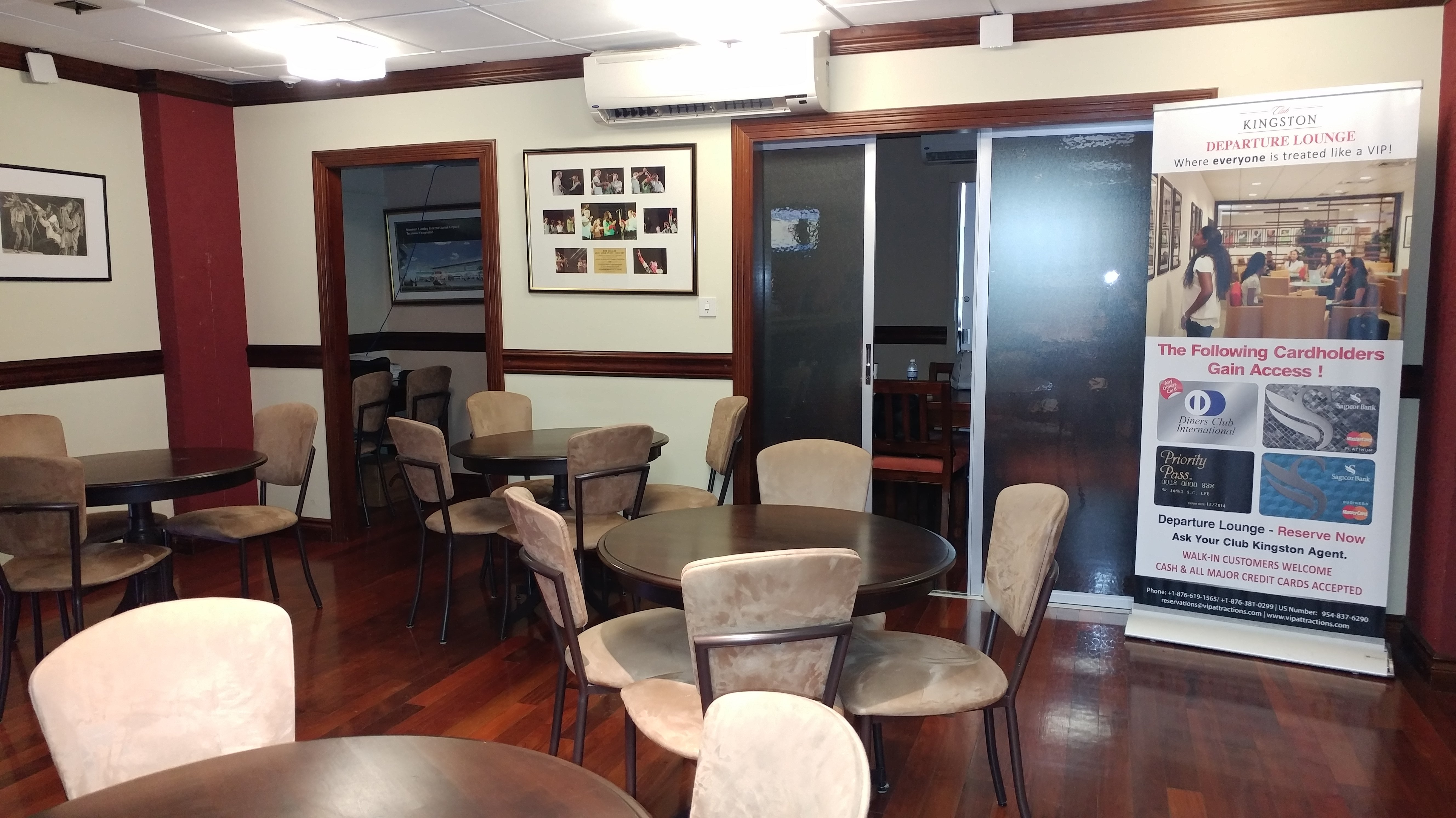 Club Kingston Arrivals Lounge, foto 12