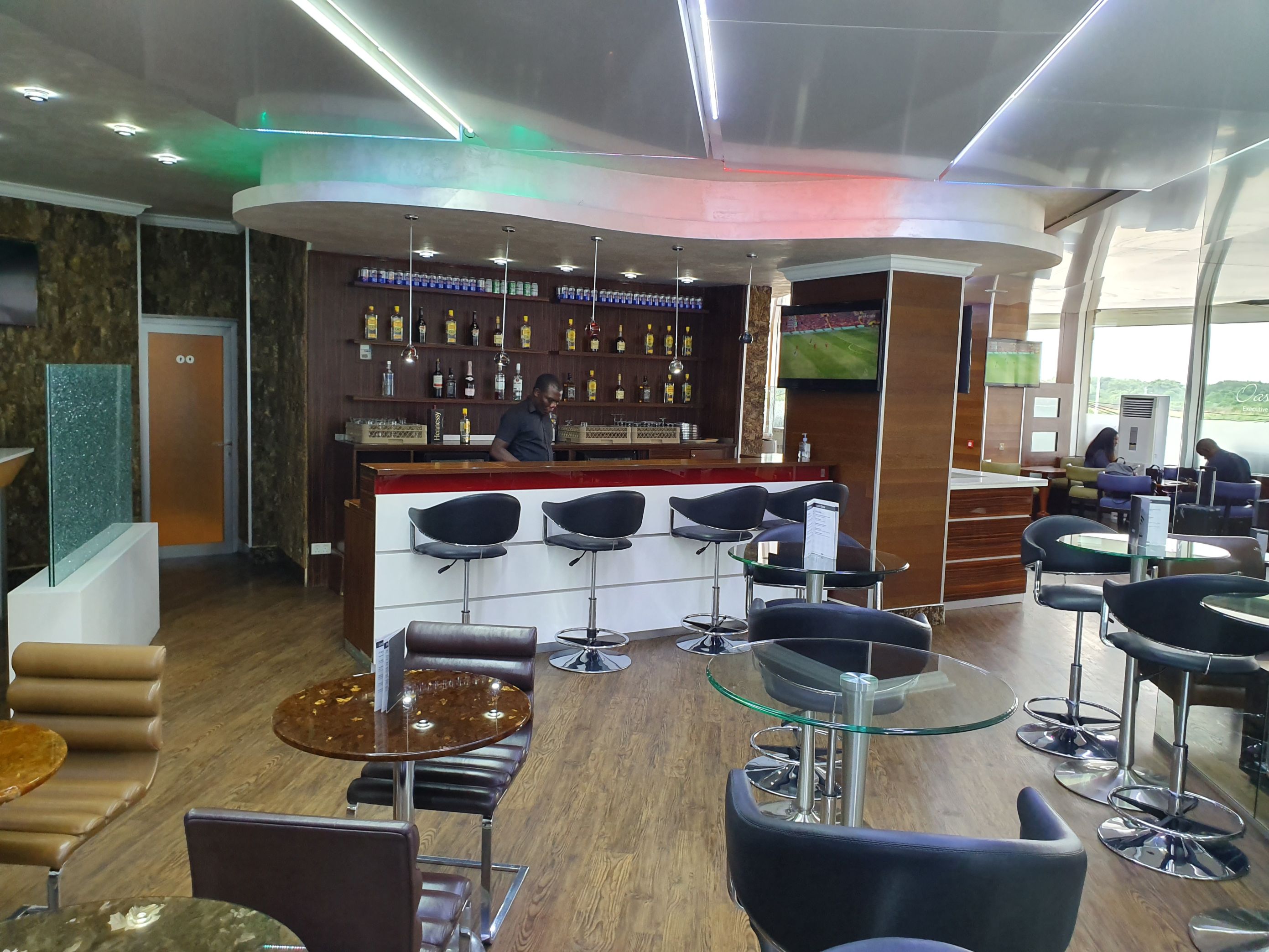 The Oasis Lounge, foto 3