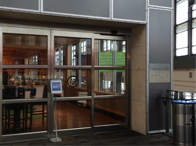 American Airlines Admirals Club, photo 11