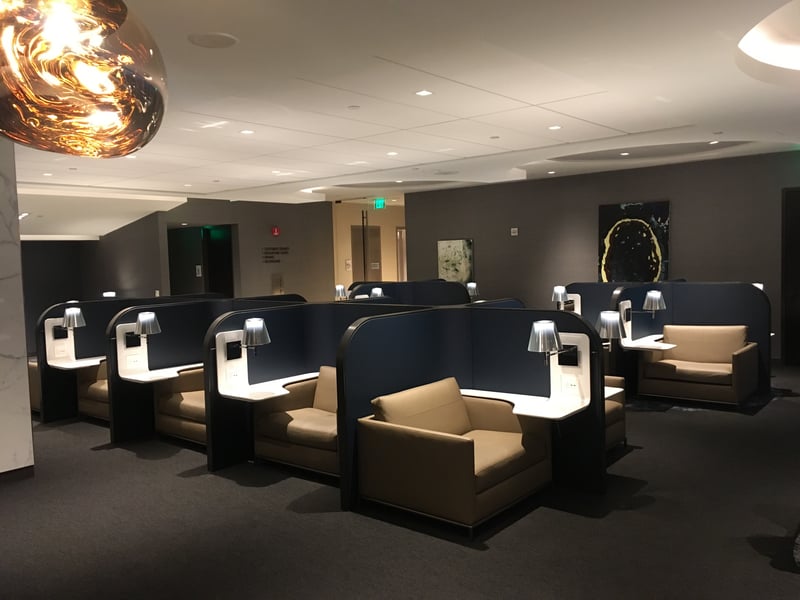United Airlines Polaris Lounge, foto 12