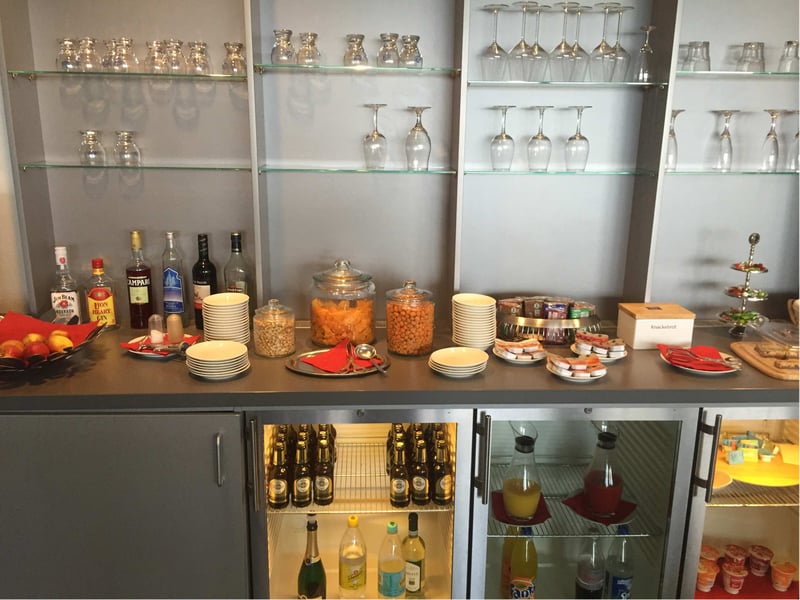 Karl-Jatho Lounge, photo 9