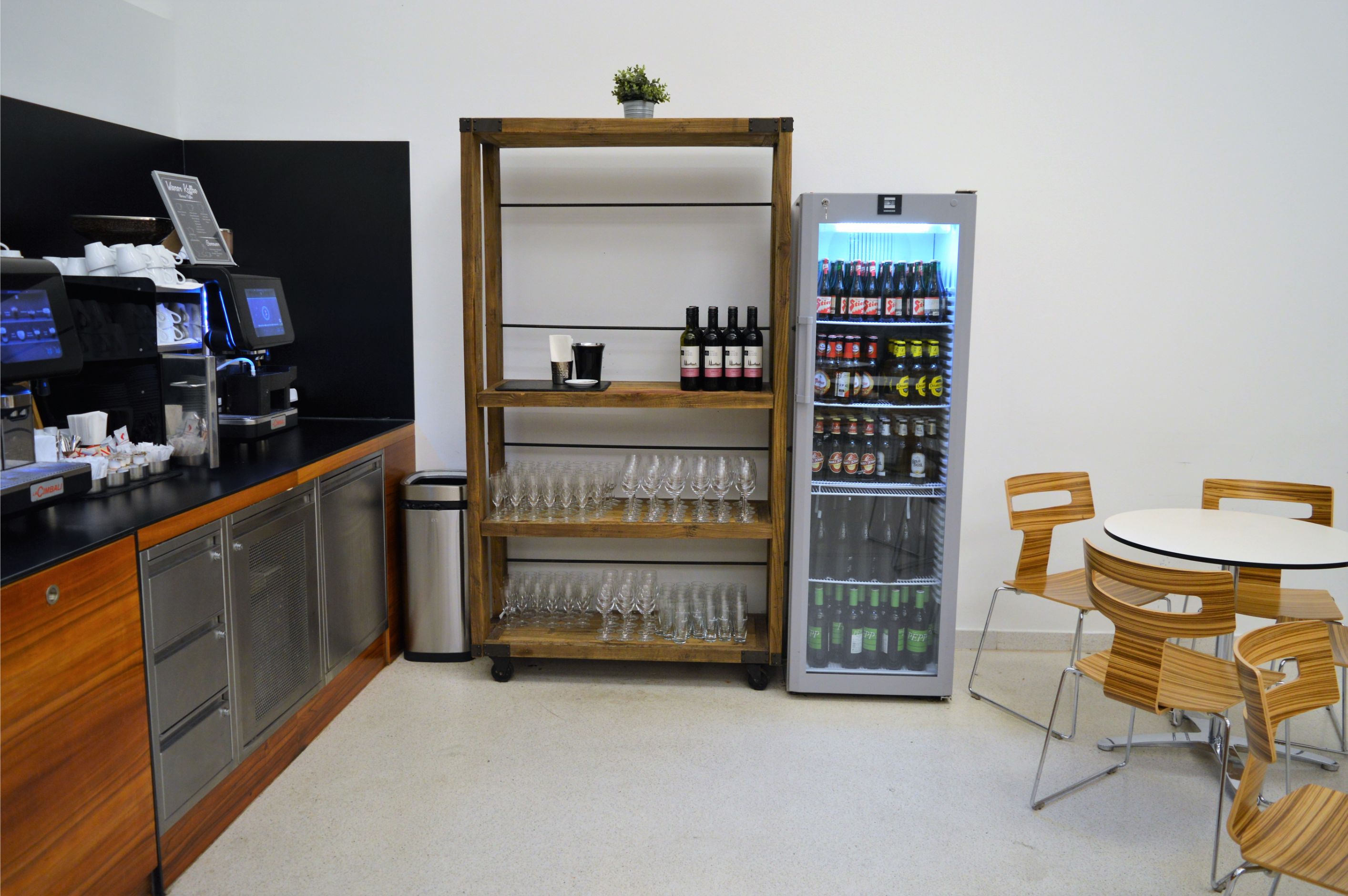 Air Lounge (Non-Schengen) (Temporarily Closed), foto 4