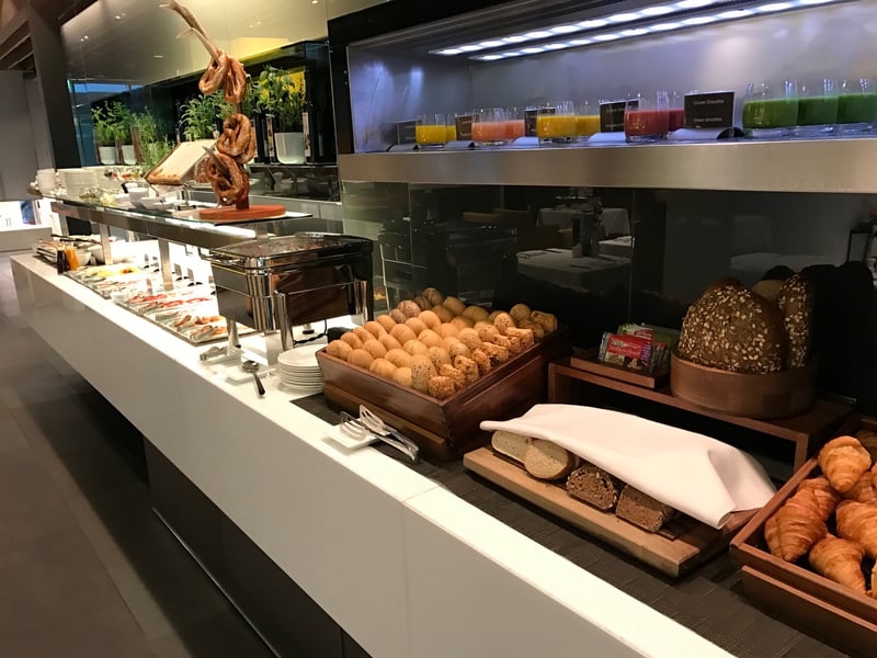 Lufthansa First Class Lounge (Temporarily Closed), photo 5