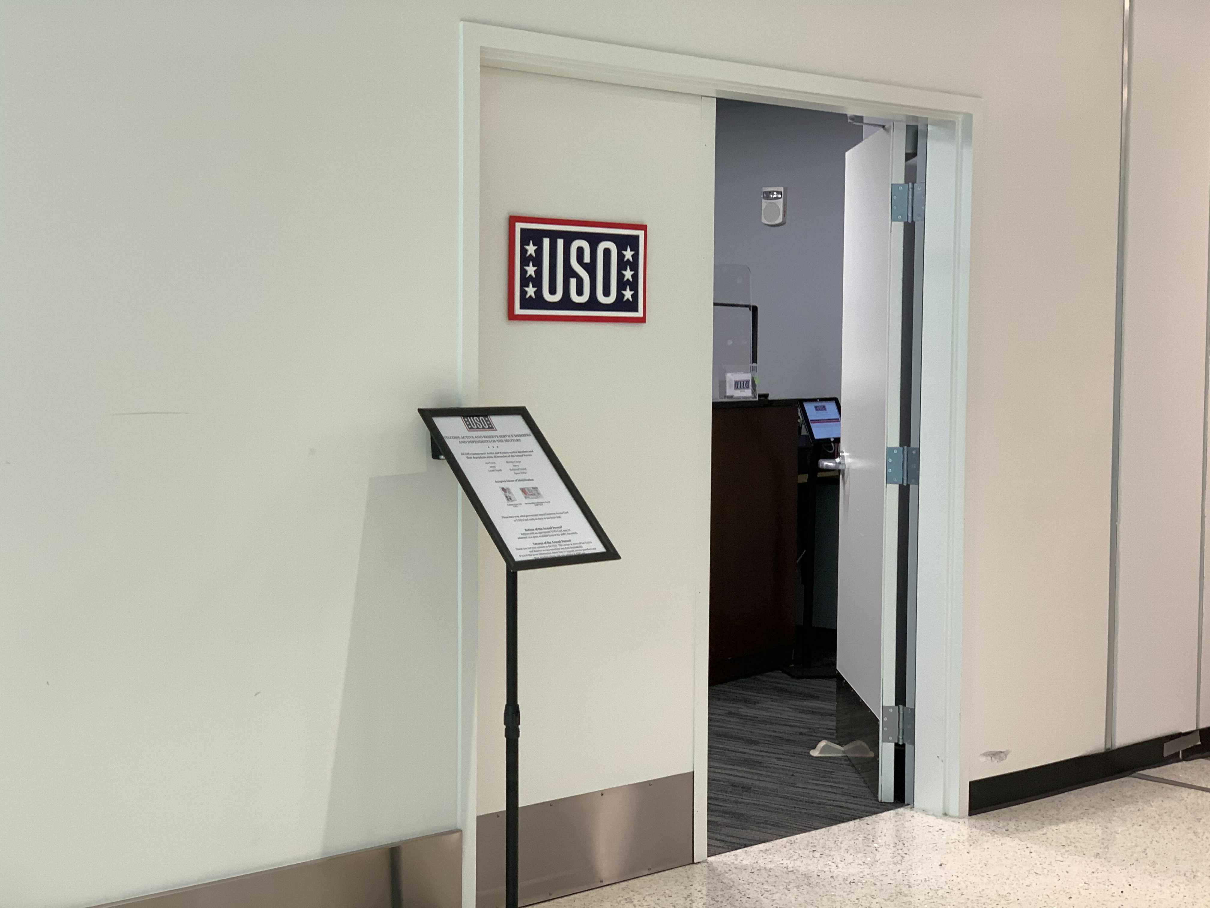 USO Nashville, foto 6