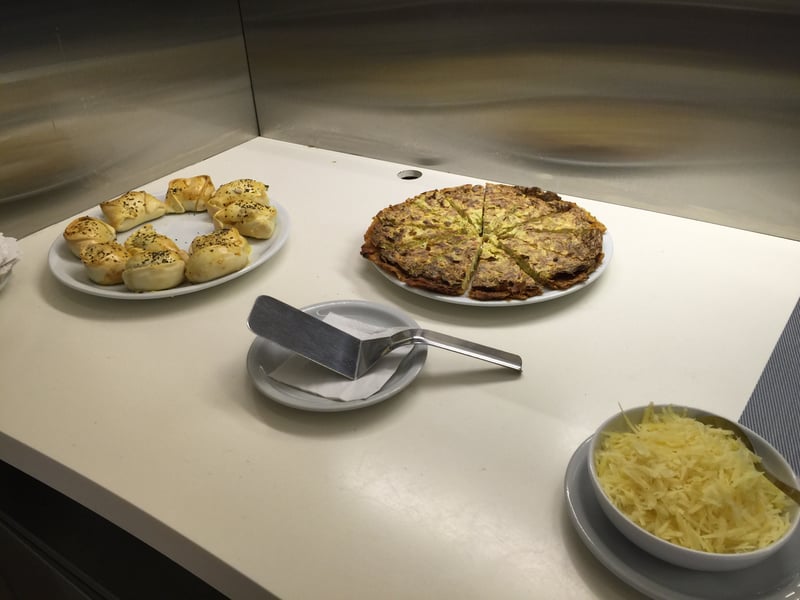 American Airlines Admirals Club & Iberia VIP Lounge, foto 9