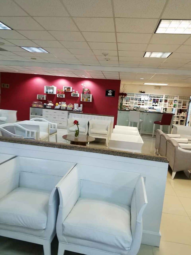 Salon Ambar (Departures Lounge), photo 6