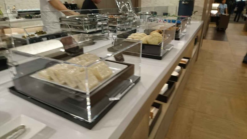 Japan Airlines JAL Sakura Lounge, photo 5
