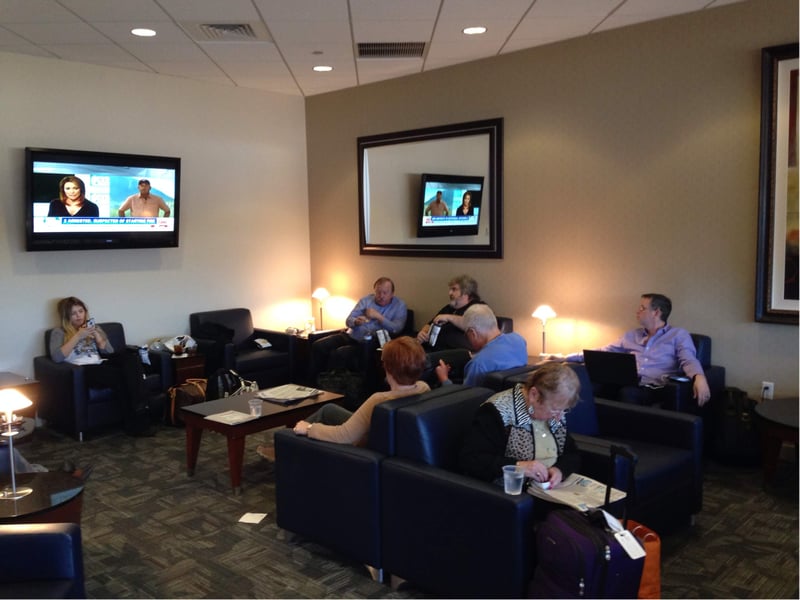 American Airlines Admirals Club (Gates A19-A21), photo 5