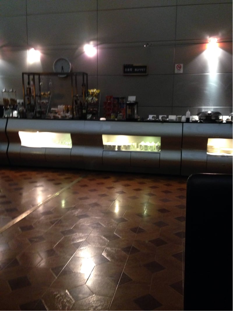 First Class Lounge (No.69), photo 9