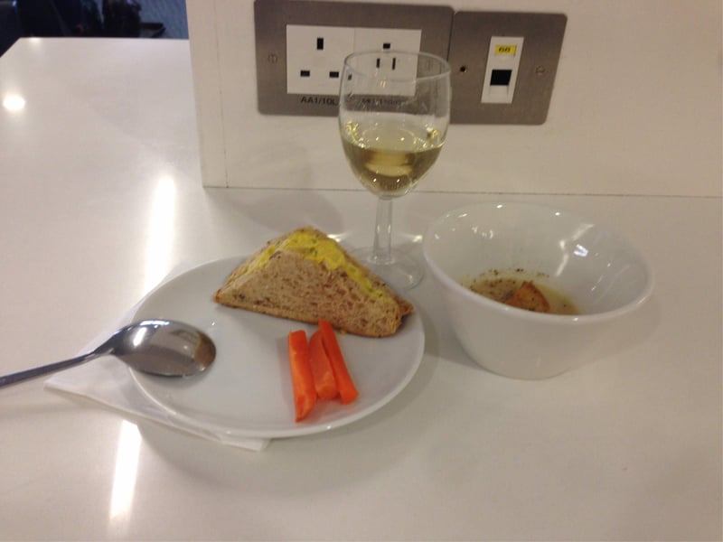 American Airlines Admirals Club, photo 7