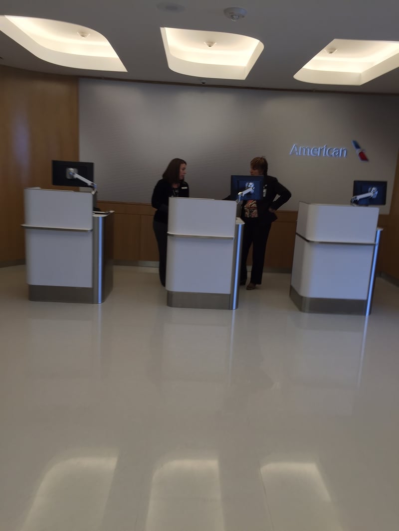 American Airlines Admirals Club (Gate D15), photo 11