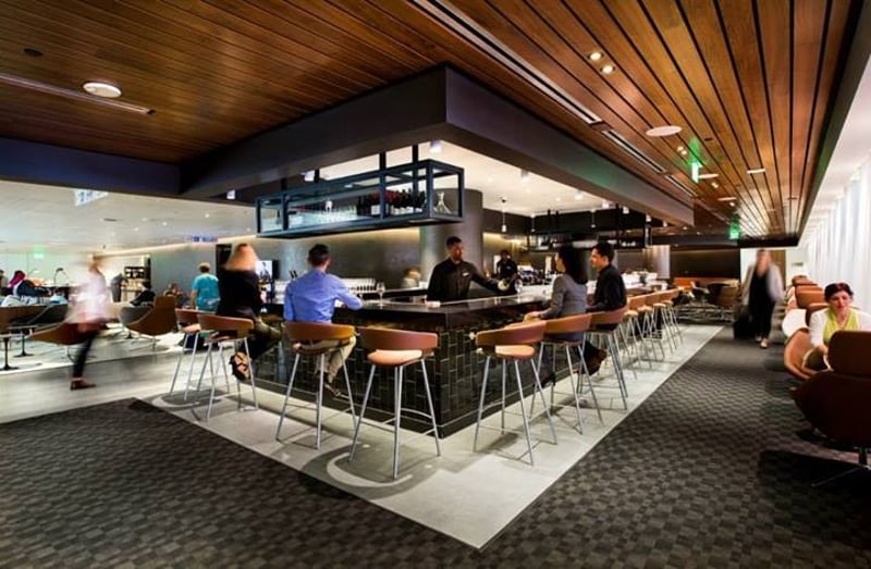 oneworld International Business Lounge, photo 2