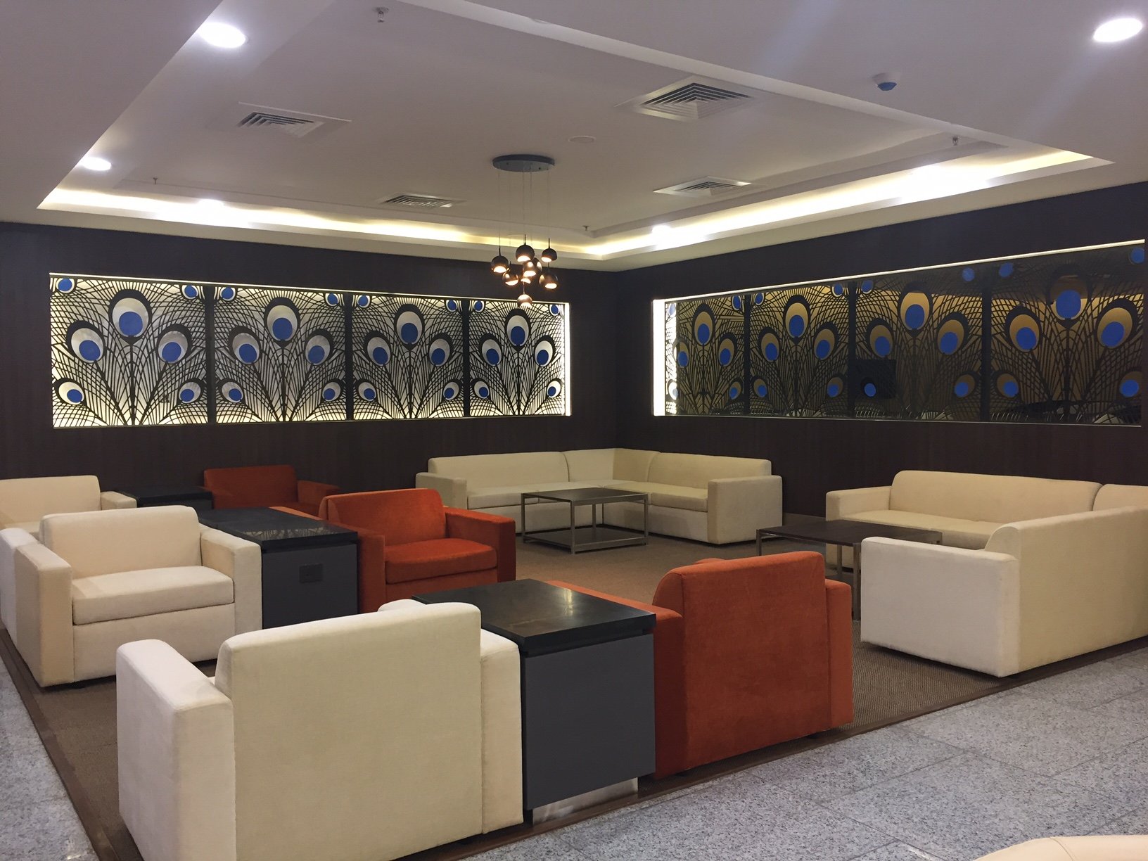Aviserv Lounge (West), foto 7