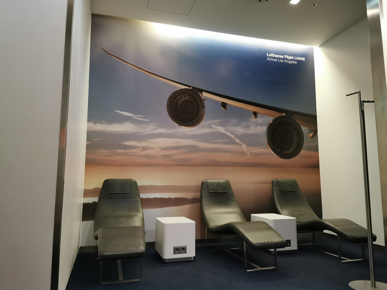 Lufthansa Business Lounge (Schengen, Gate A13), photo 4