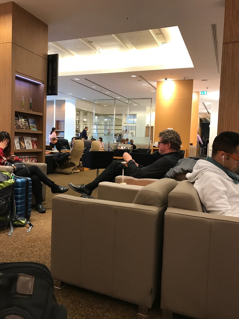 Japan Airlines JAL First Class Lounge, photo 8