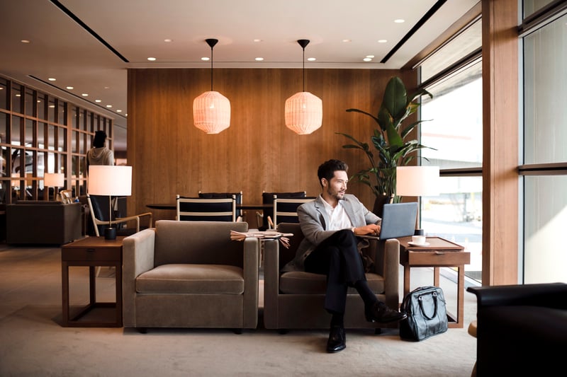 Cathay Pacific The Pier Business Class Lounge, photo 9