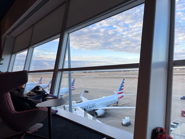 Capital One Lounge, photo 9