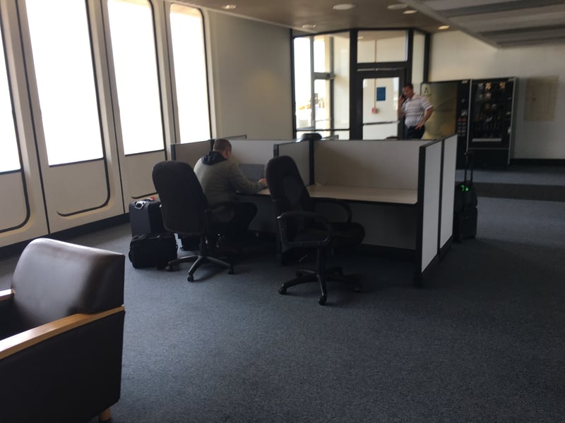 Ohio Desk Business Center, photo 4
