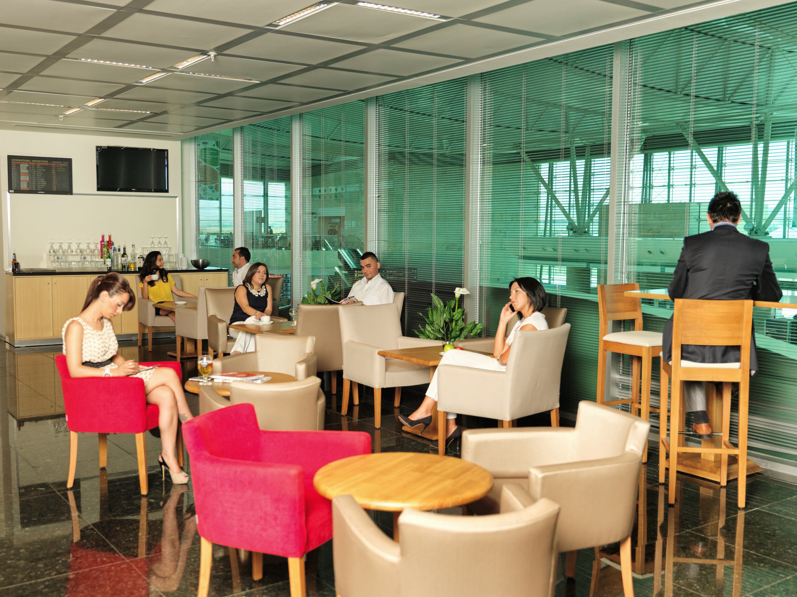 Primeclass Lounge (Temporarily Closed, Alternative Location Available), photo 1