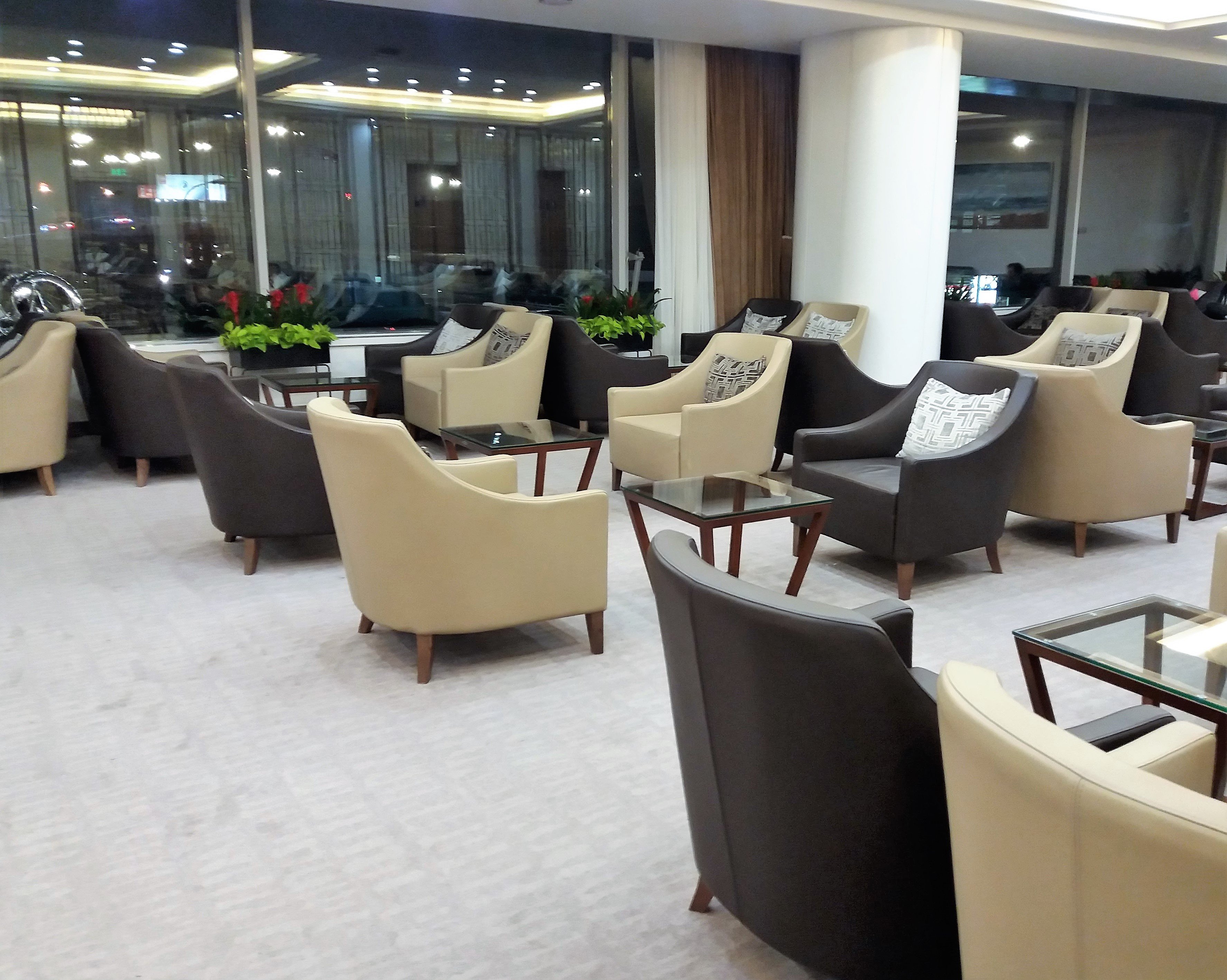 Air China First & Business Class Lounge, photo 3