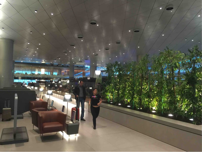 Qatar Airways Al Mourjan Business Class Lounge, photo 6